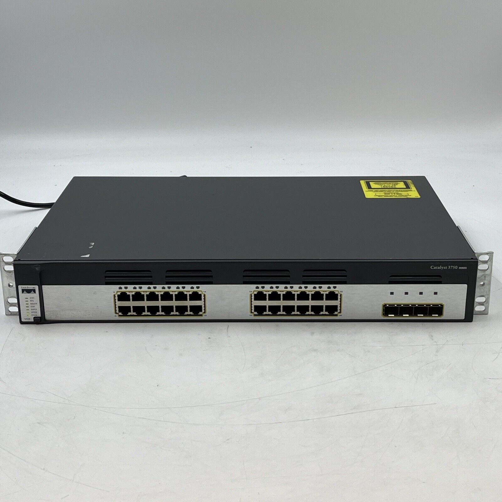 Cisco Catalyst 3750 Series WS-C3750G-24TS-E 24-Port Gigabit Ethernet Switch