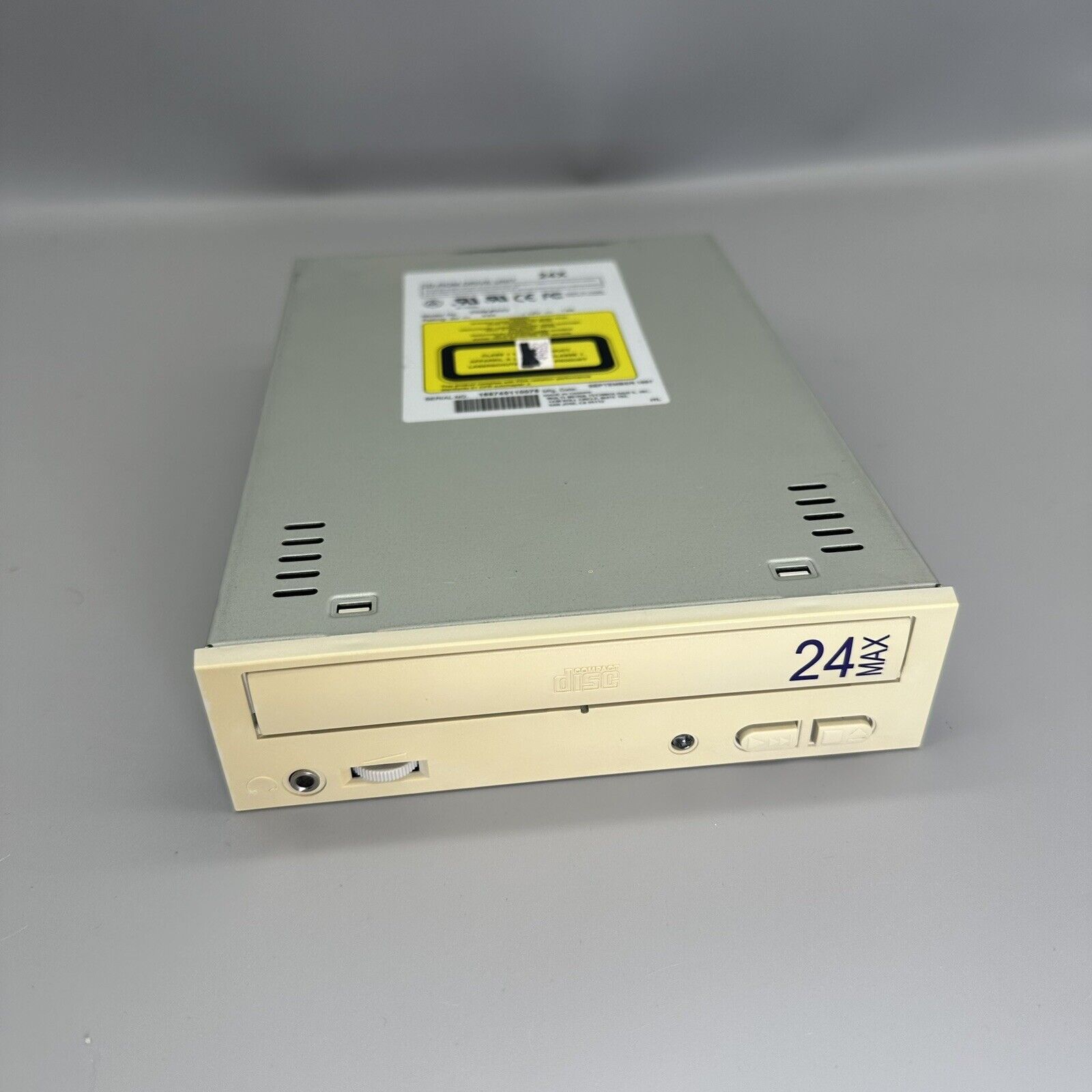 MULTIMEDIA TECHNOLOGIES CD-ROM DRIVE IDE CDM-P523 24X 1997 vintage - TESTED