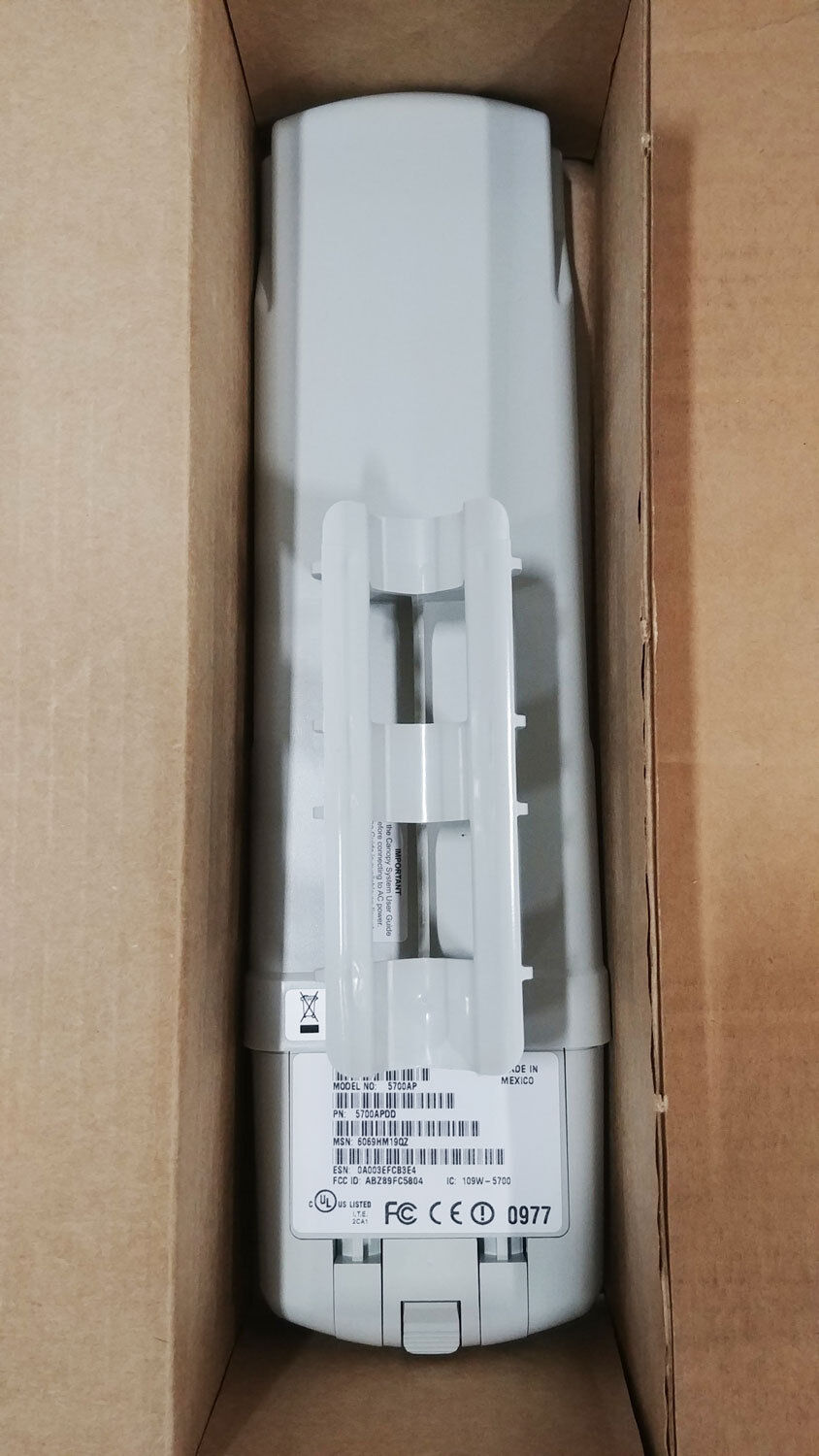 Cambium / Motorola Canopy New 5700AP 5.7GHz Access Point with Integrated Antenna