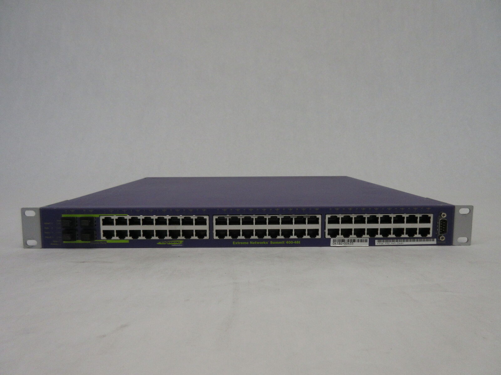 Extreme Networks Summit 48 Port Network Switch, 400-48T*143