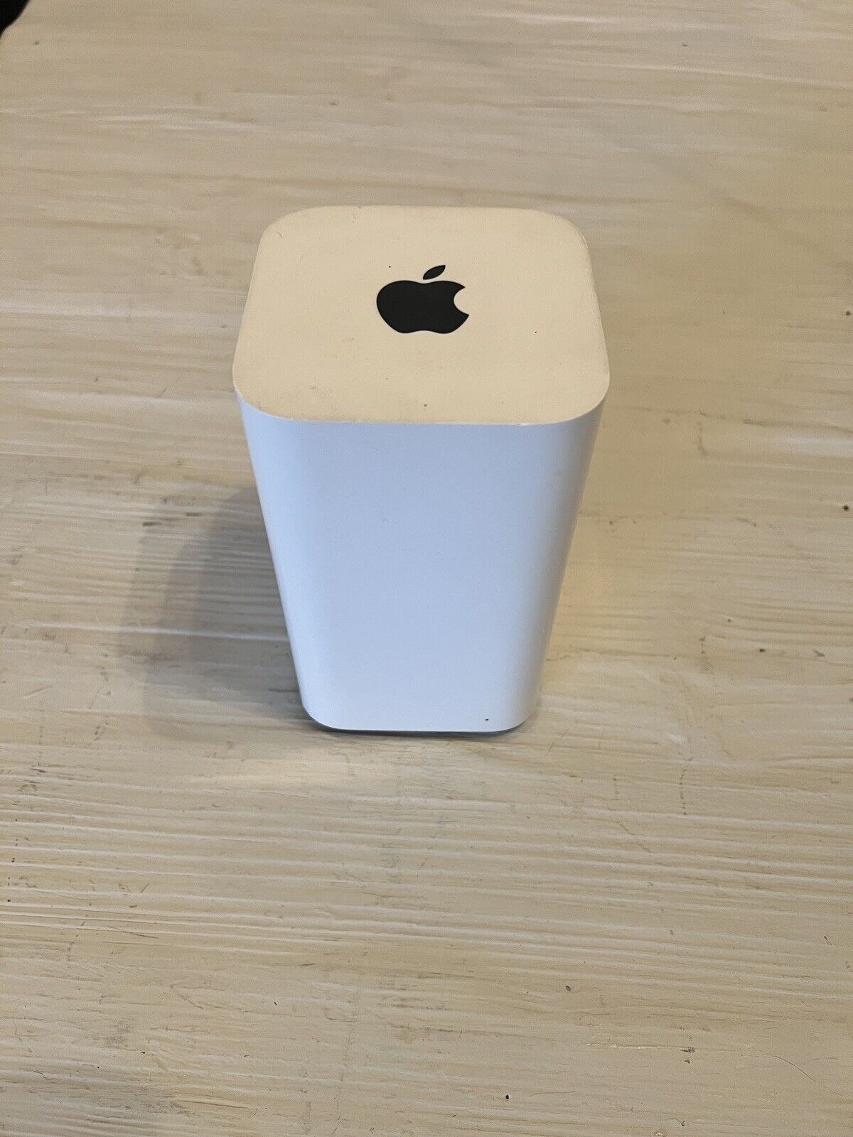 Apple A1521 AirPort Extreme Base Station Wireless Router - Used
