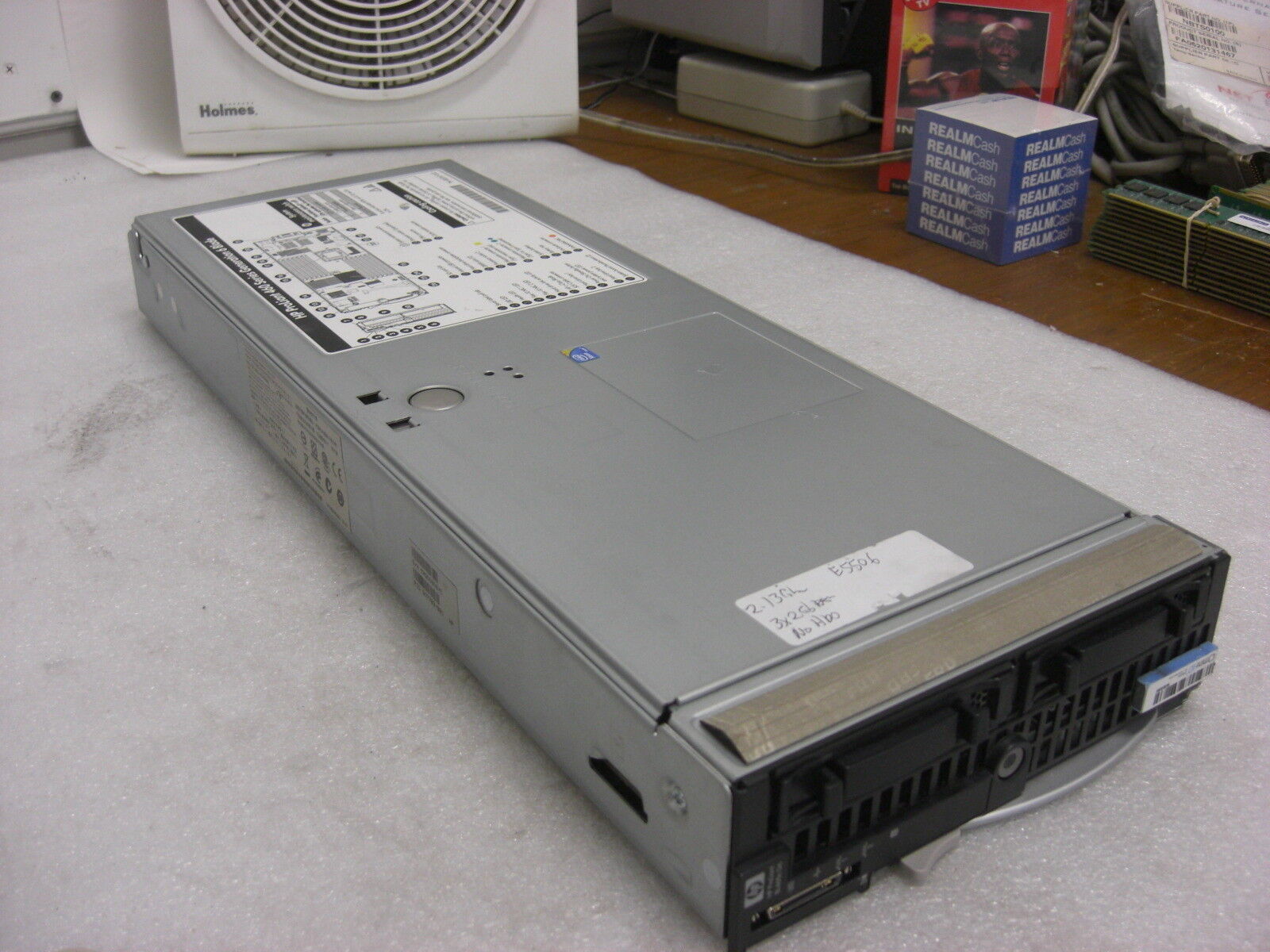 HP 507783-b21 HP proliant bl460c g6 server blade w/ intel slbf8 2.1ghz cpu & ram
