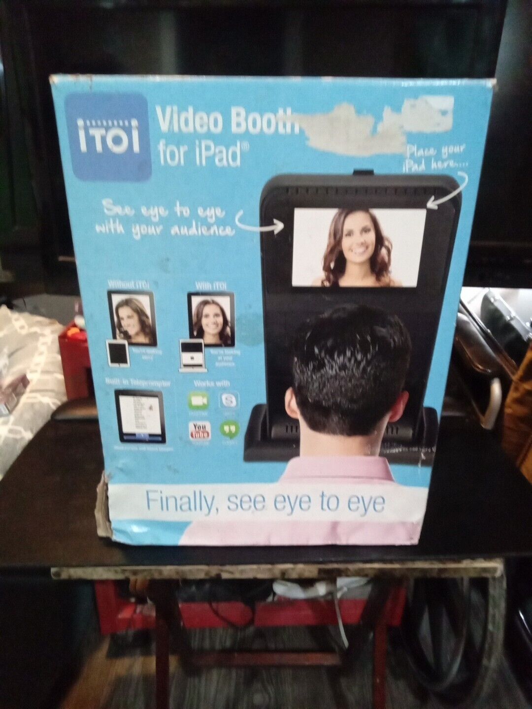 Itoi IPad Video Booth Teleprompter- Works with YouTube FaceTime & Skype