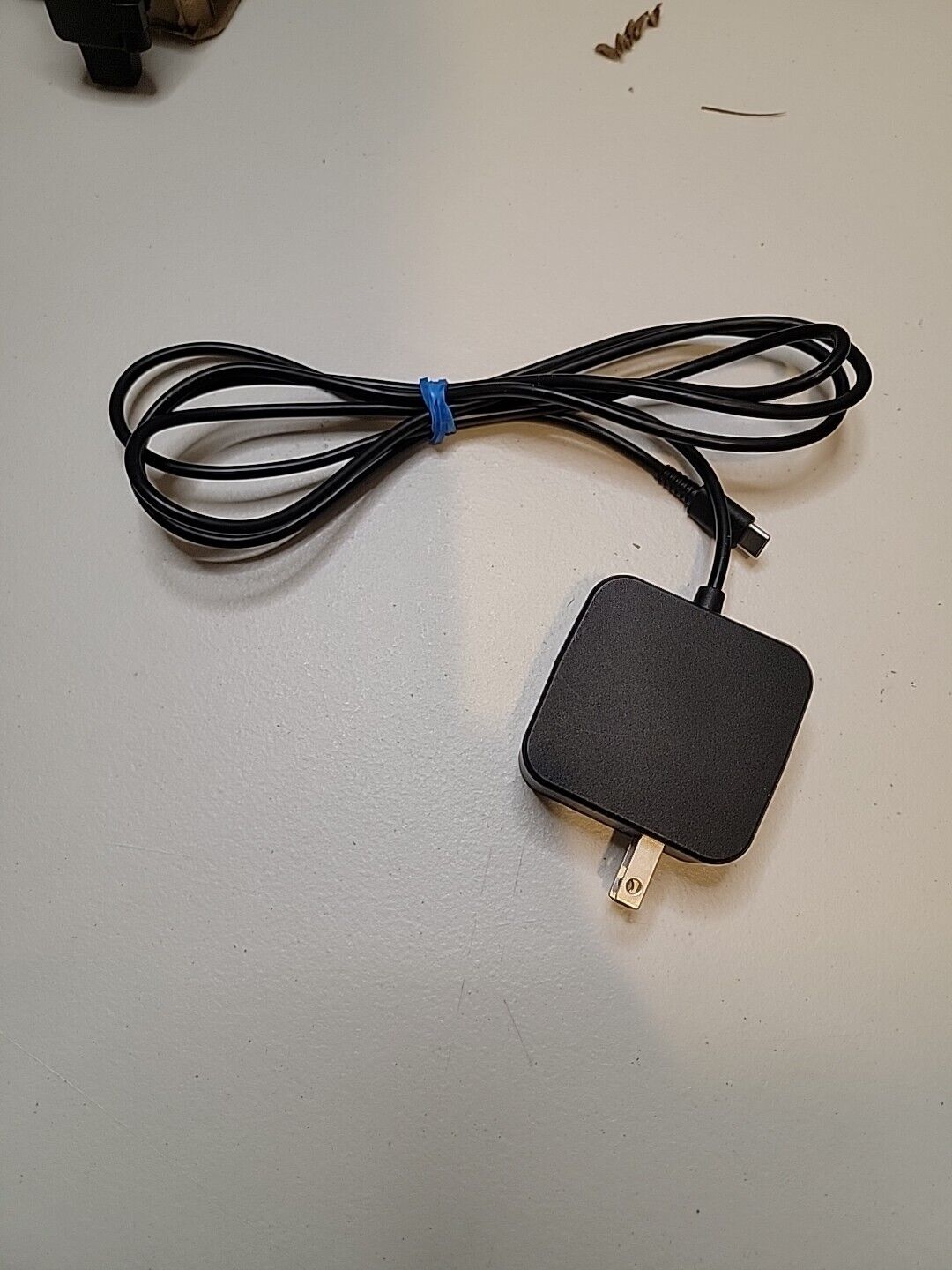 Lucent Trans USB-C AC Adapter - Model 1A78 - 45 Watts 