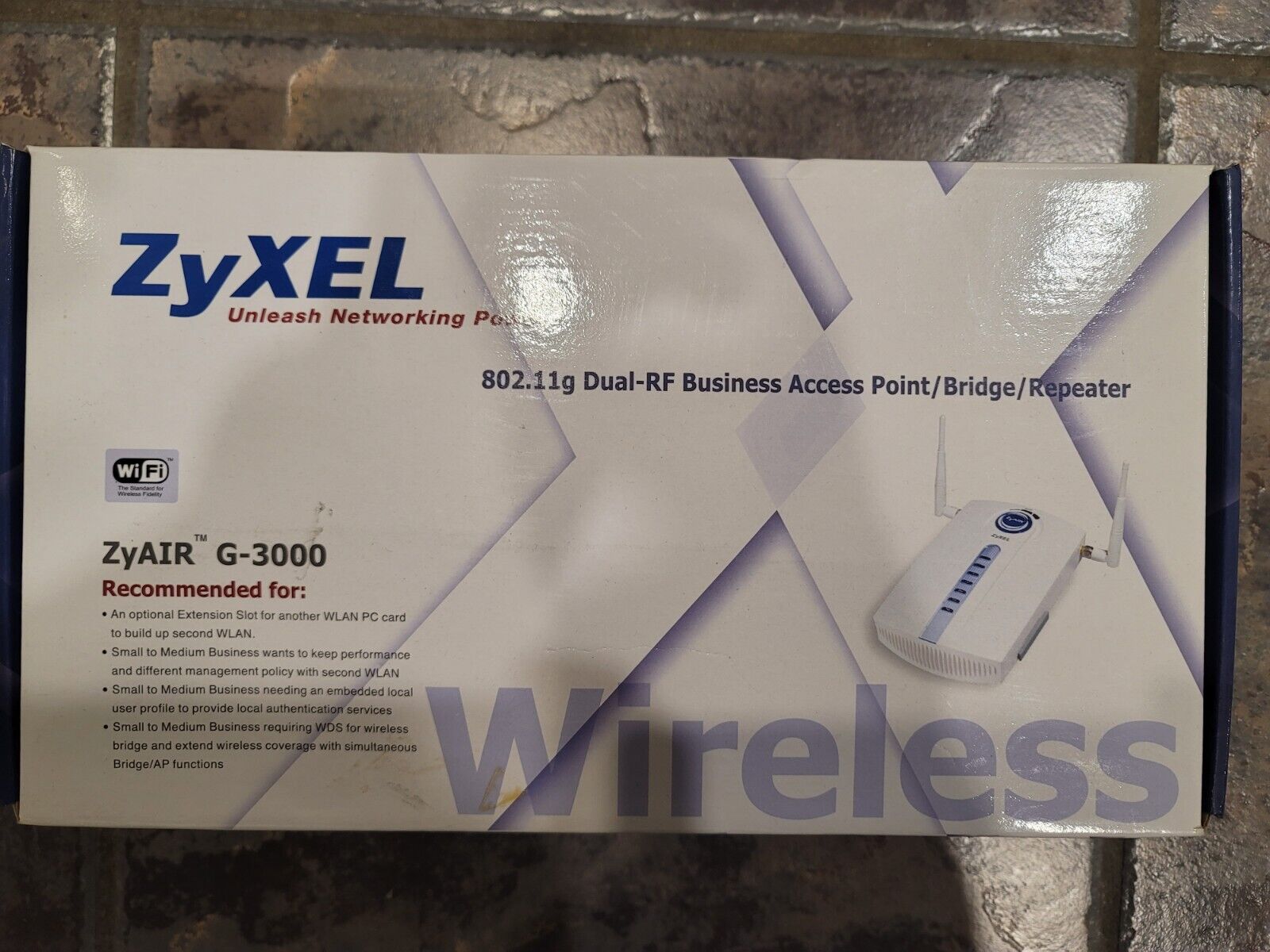 ZyXEL ZyAir G-3000 802.11g Dual-RF Business Access Point/Bridge/Repeater - WAP