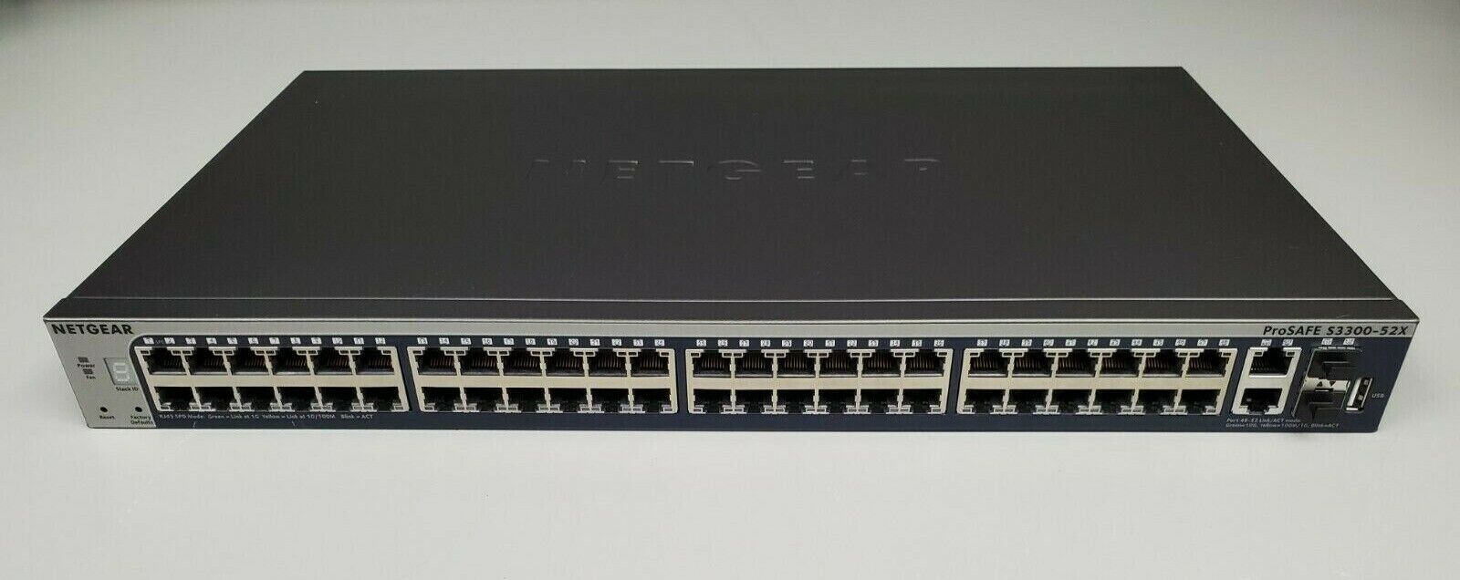 NetGear (GS752TX) S3300-52X - 52-Port Switch w/ 2 Copper 10G and 2 SFP+10G