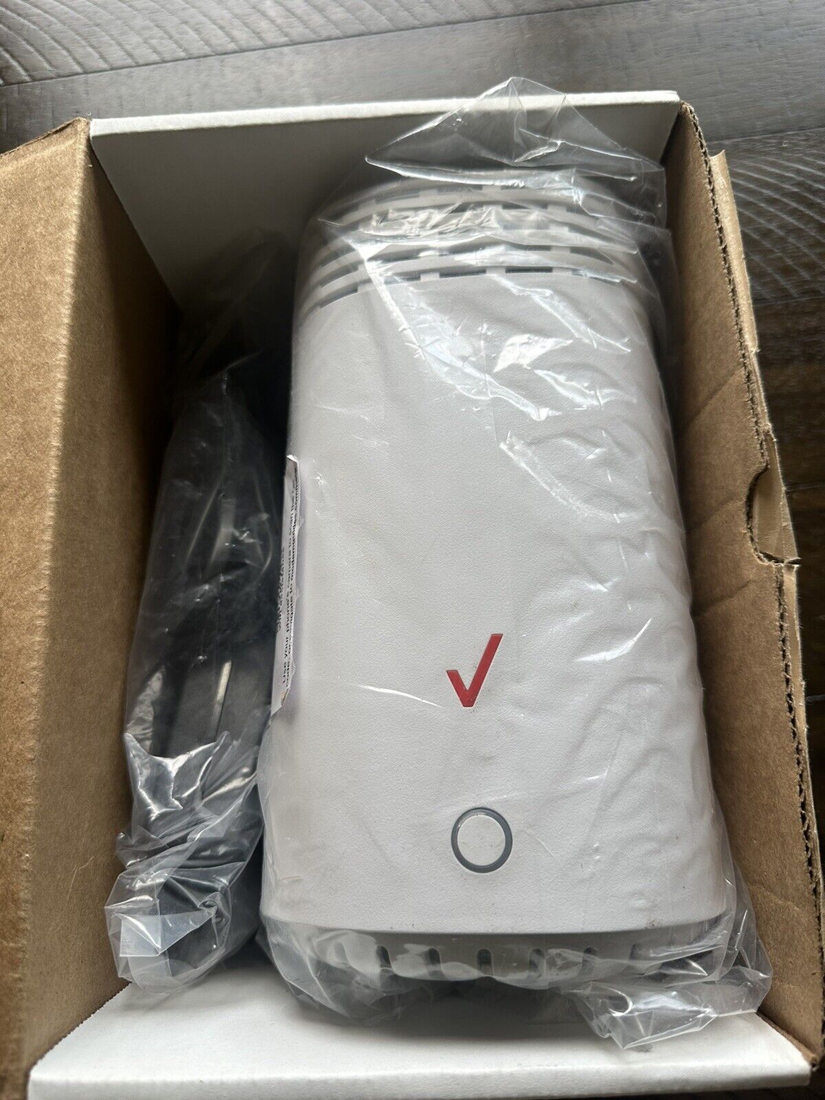 Verizon G3100 Fios Home Router Tri-Band - White