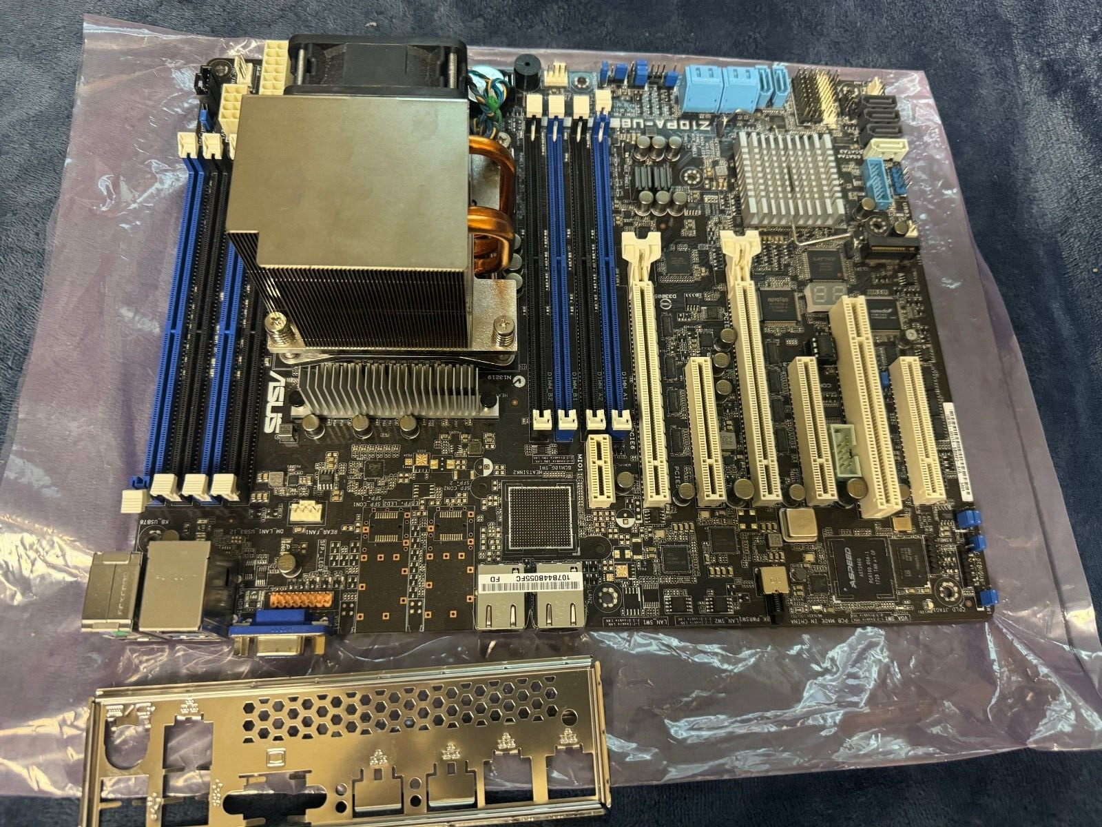 ASUS Z10PA-U8 DDR4 Motherboard Combo ATX Intel C612 LGA2011-3 + e5-1620v4