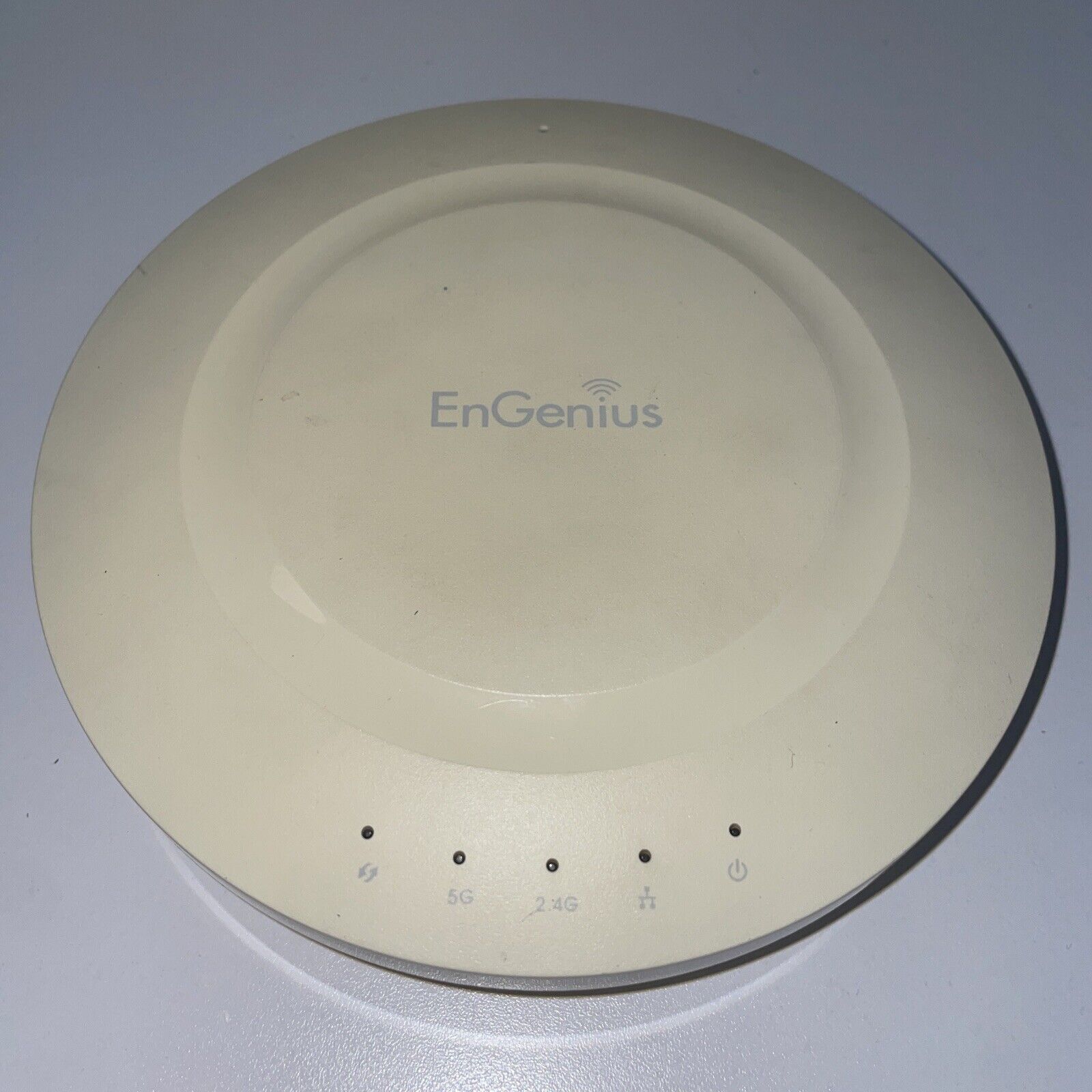 EnGenius EAP600 Wireless-N Long-Range Ceiling Mount Dual-Band Access Point WAP