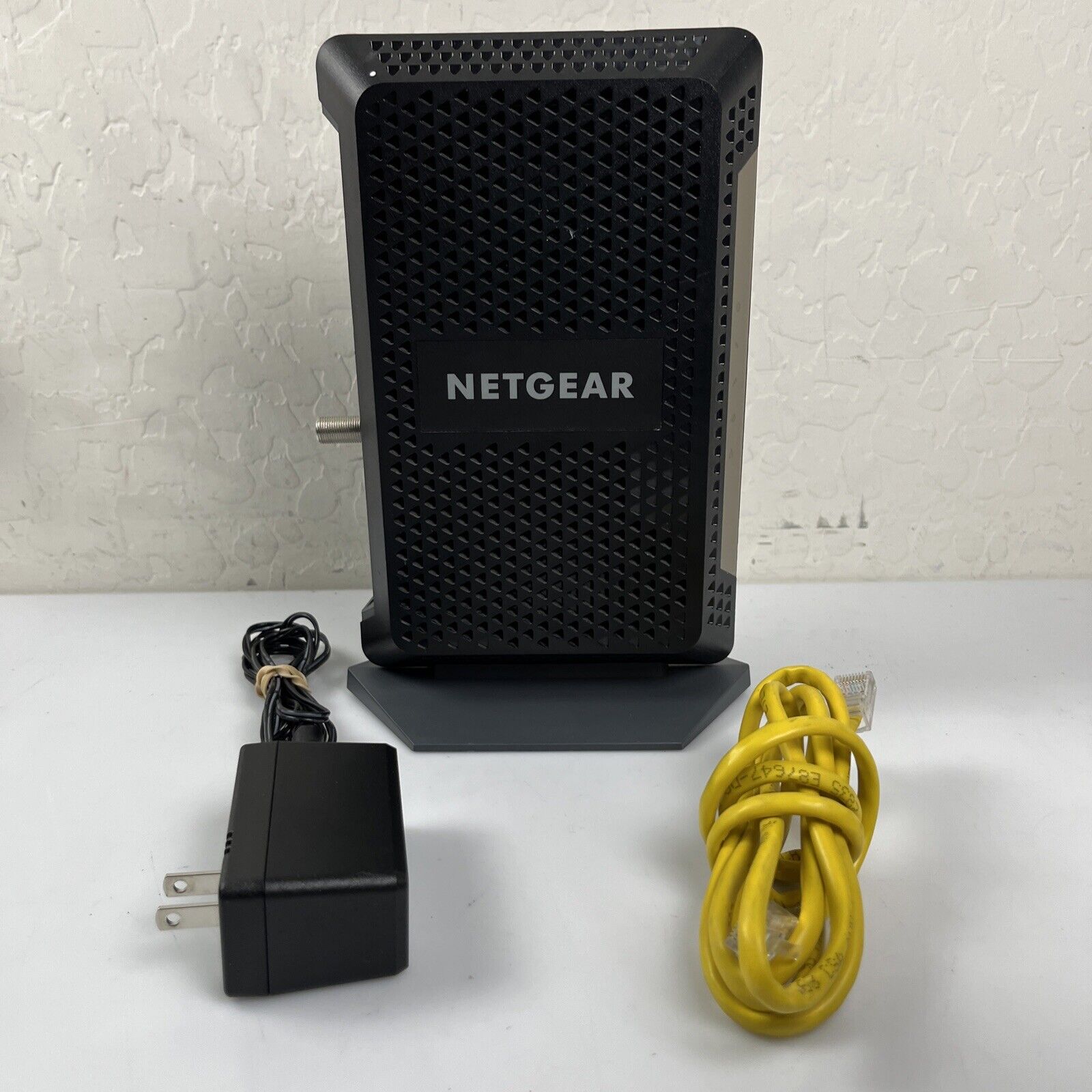 NETGEAR CM1000V2 Nighthawk DOCSIS 3.1 Cable Modem w/ Power Cord & Ethernet