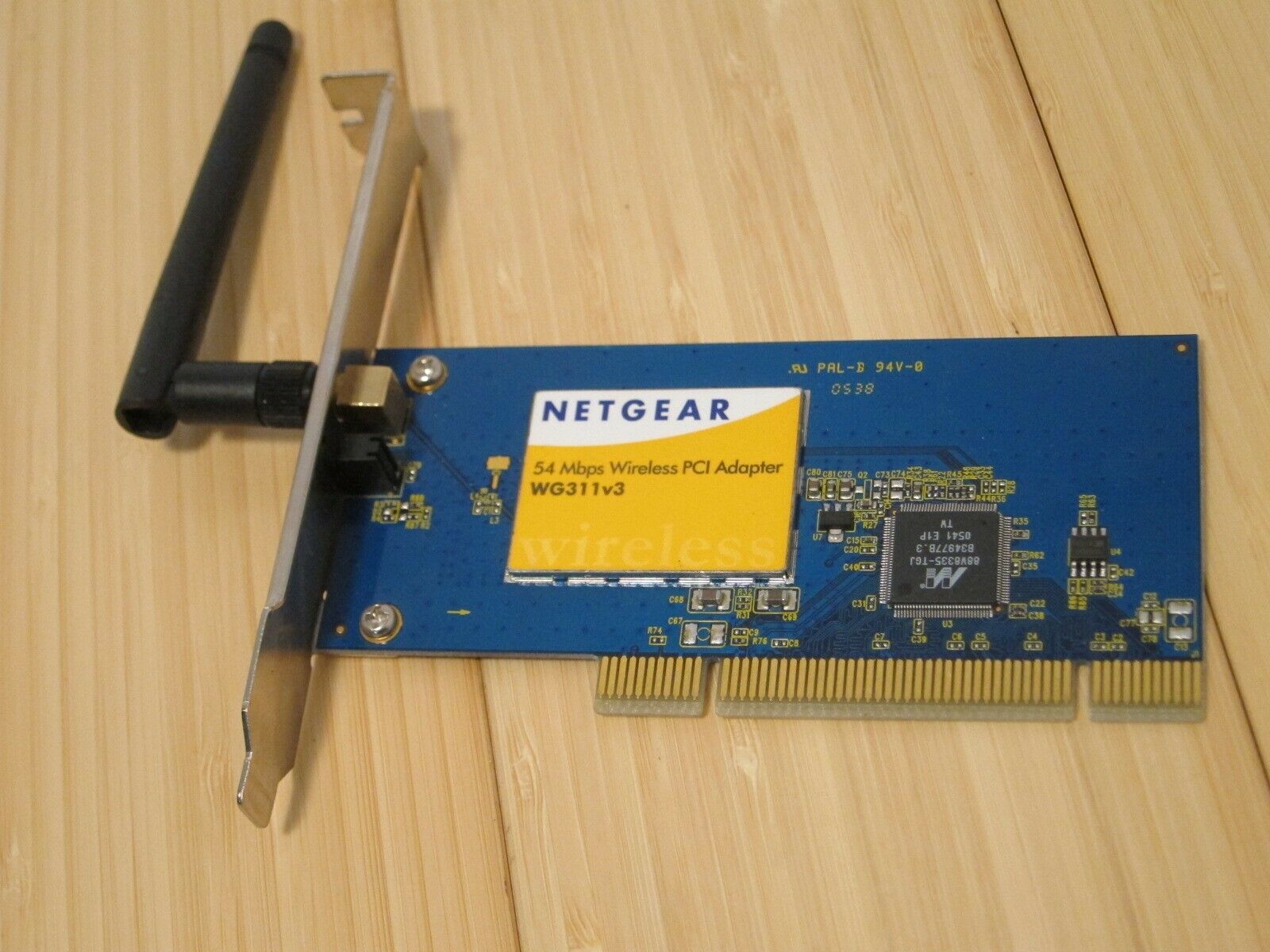 NETGEAR WG311 v3 RangeMax Wireless PCI Network Adapter Card