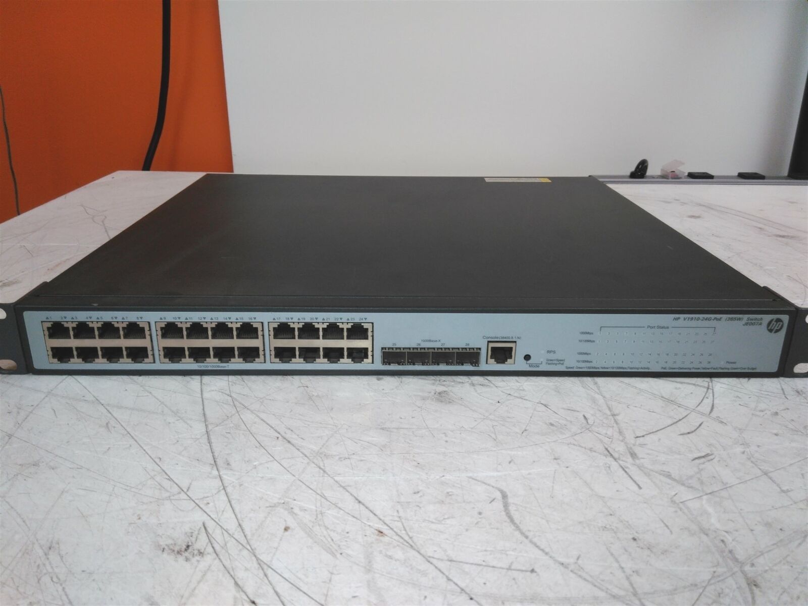 HP JE007A V1910-24G-PoE 365W 24-Port PoE Gigabit Ethernet Switch with Rack Tabs