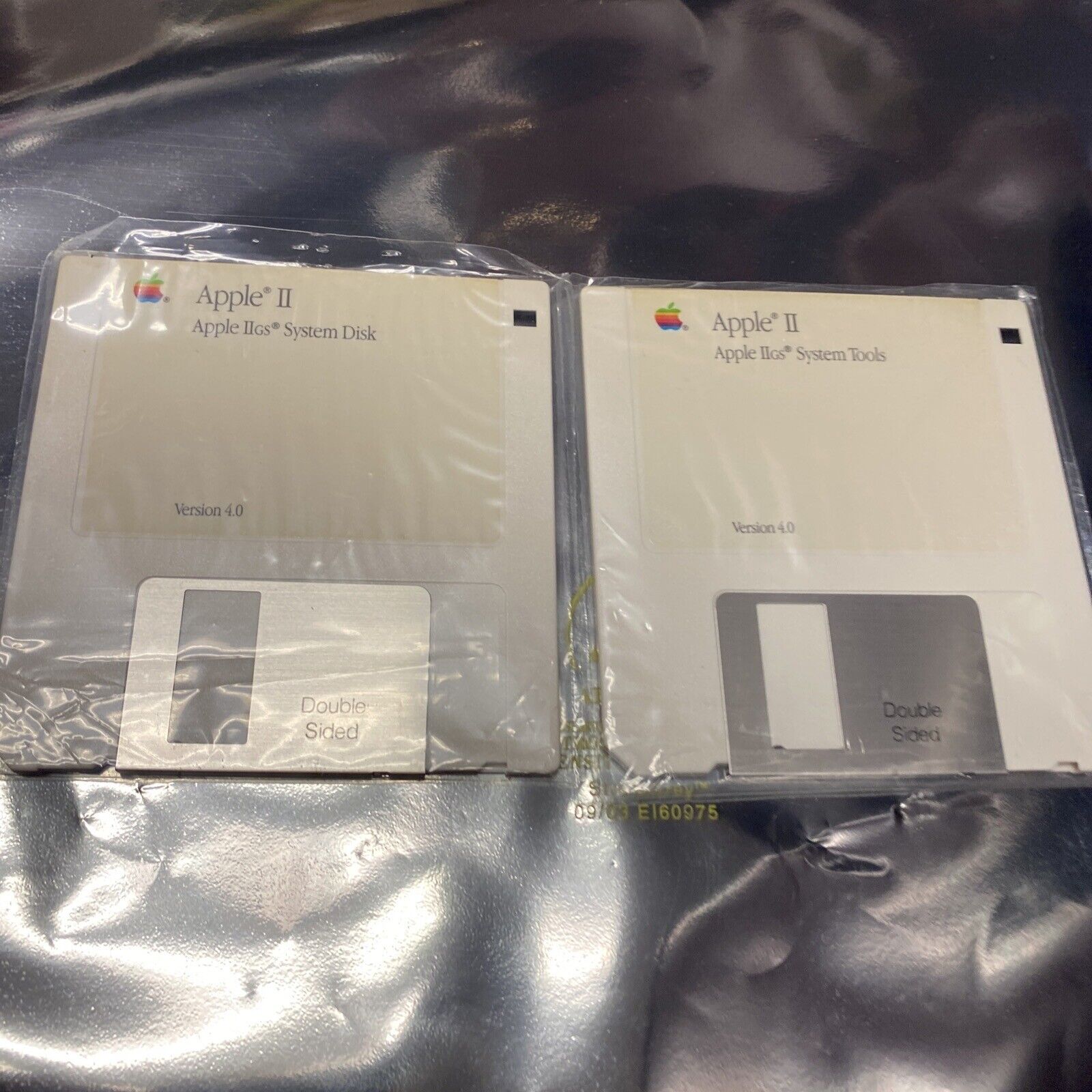 1988 Apple IIGS System Tools And System Disk Version 4.0 3.5 Floppy Disks