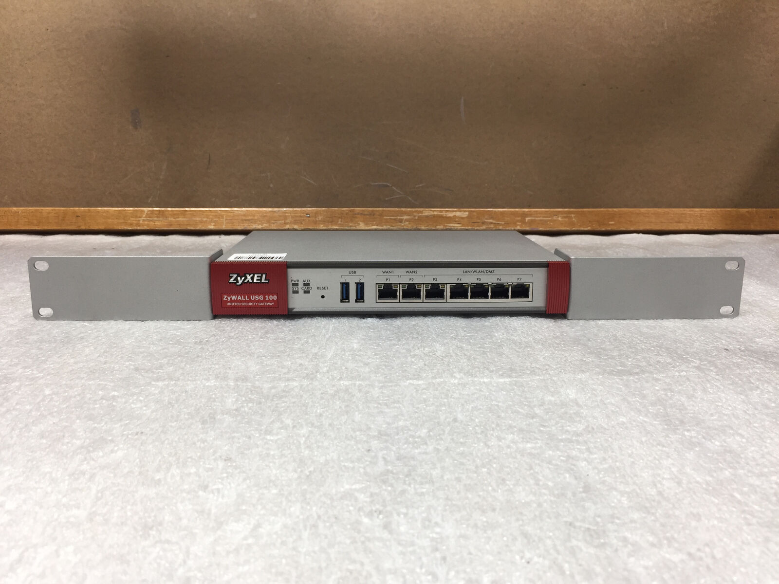 ZyXEL ZyWALL USG 100 Unified Security Gateway w/ Rack Ears, FAC RESET & TESTED