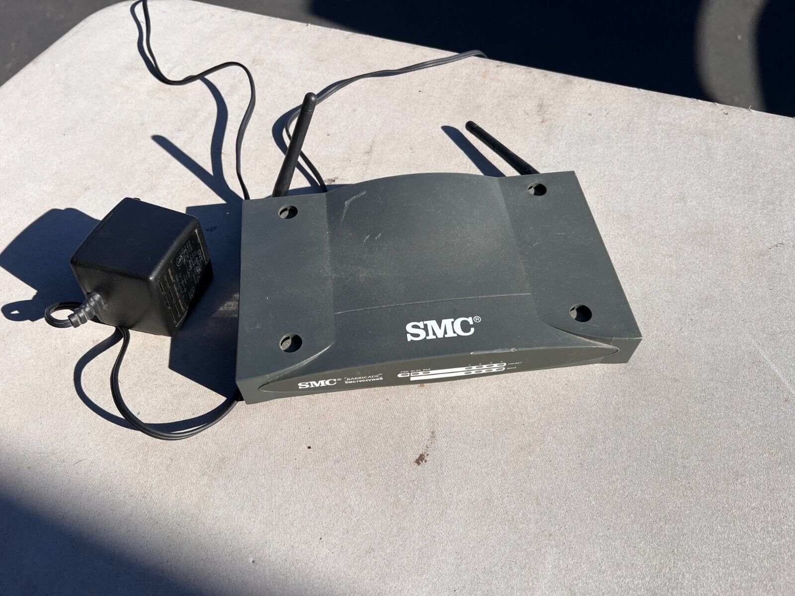 SMC Barricade Cable/DSL Router 4-Port Switch Firewall SMC7004VWBR