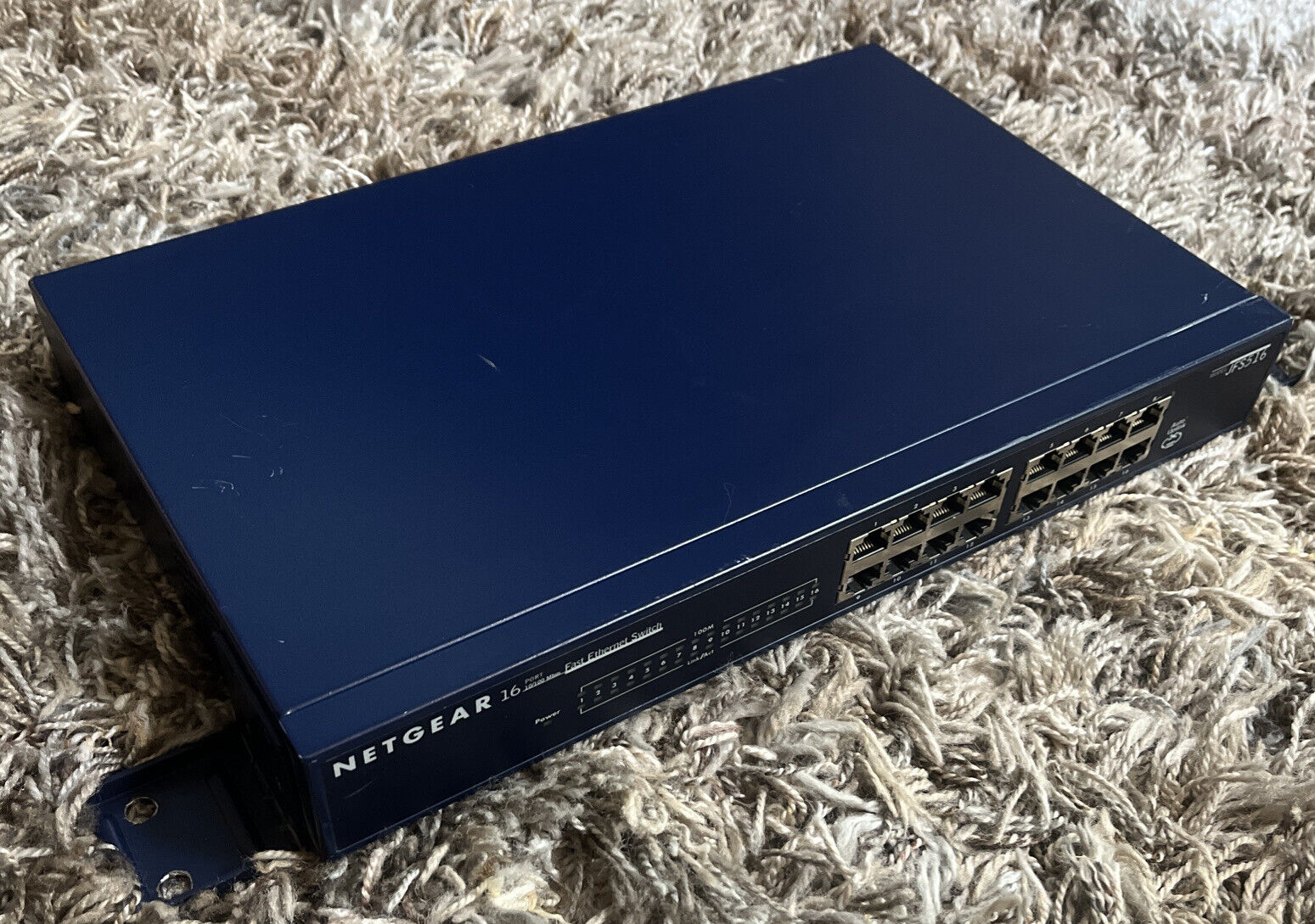 NETGEAR ProSafe 16 Port 10/100 Switch JFS516 Power Cord Included
