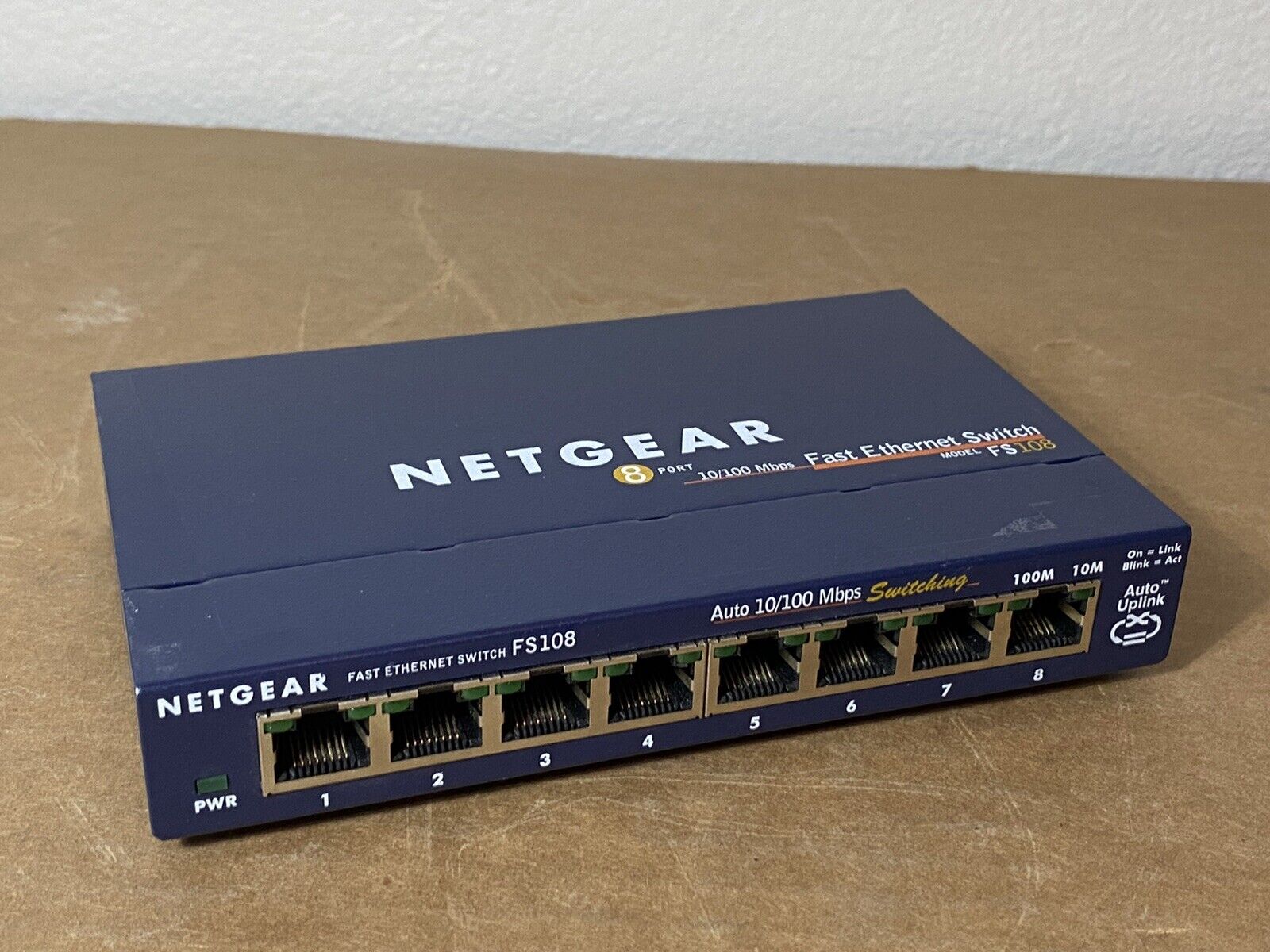 Netgear FS108 ProSafe 8 Port 10/100 Ethernet Switch