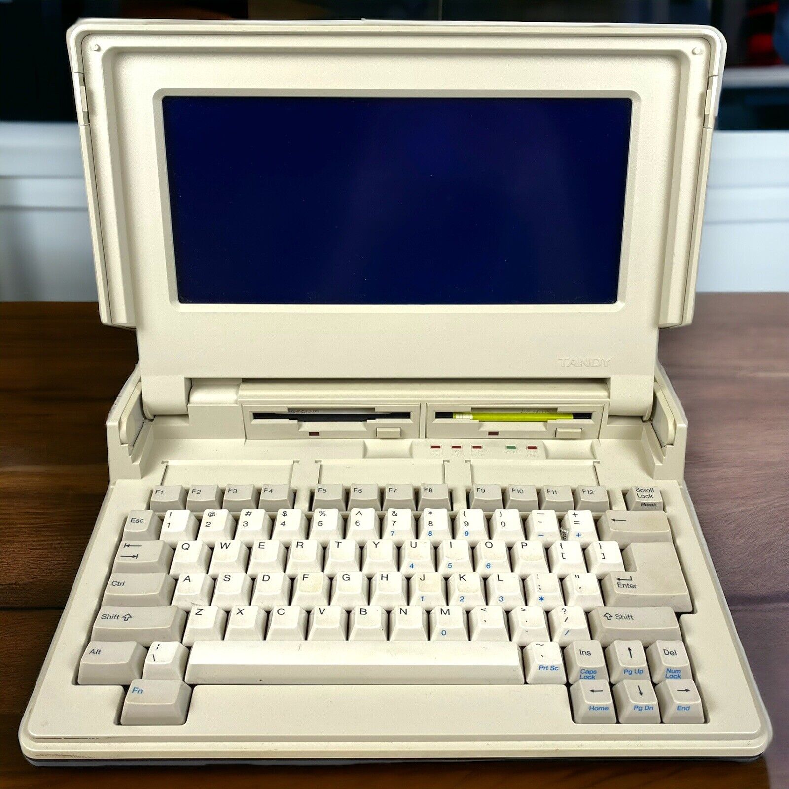 Tandy 1400LT Personal Computer (UNTESTED, NO POWER CORD, AS IS)