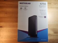 NETGEAR N750 WiFi 300+450Mbps Dual Band Gigabit Router (WNDR4300) picture