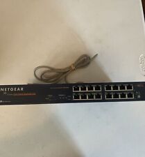 NETGEAR FS516 - switch - 16 ports picture