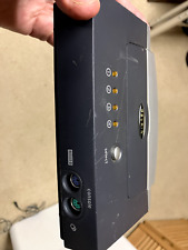 Belkin, OmniView E Series, 4-Port KVM Switch F1DB104P powers up picture