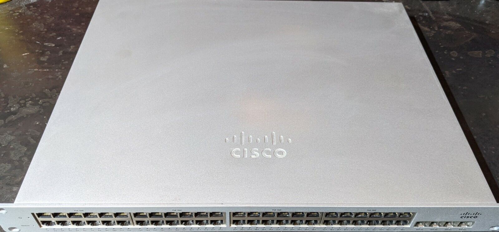 Cisco Meraki  MS220-48LP-HW Rack-Mount Managed Switch UNCLAIMED no license