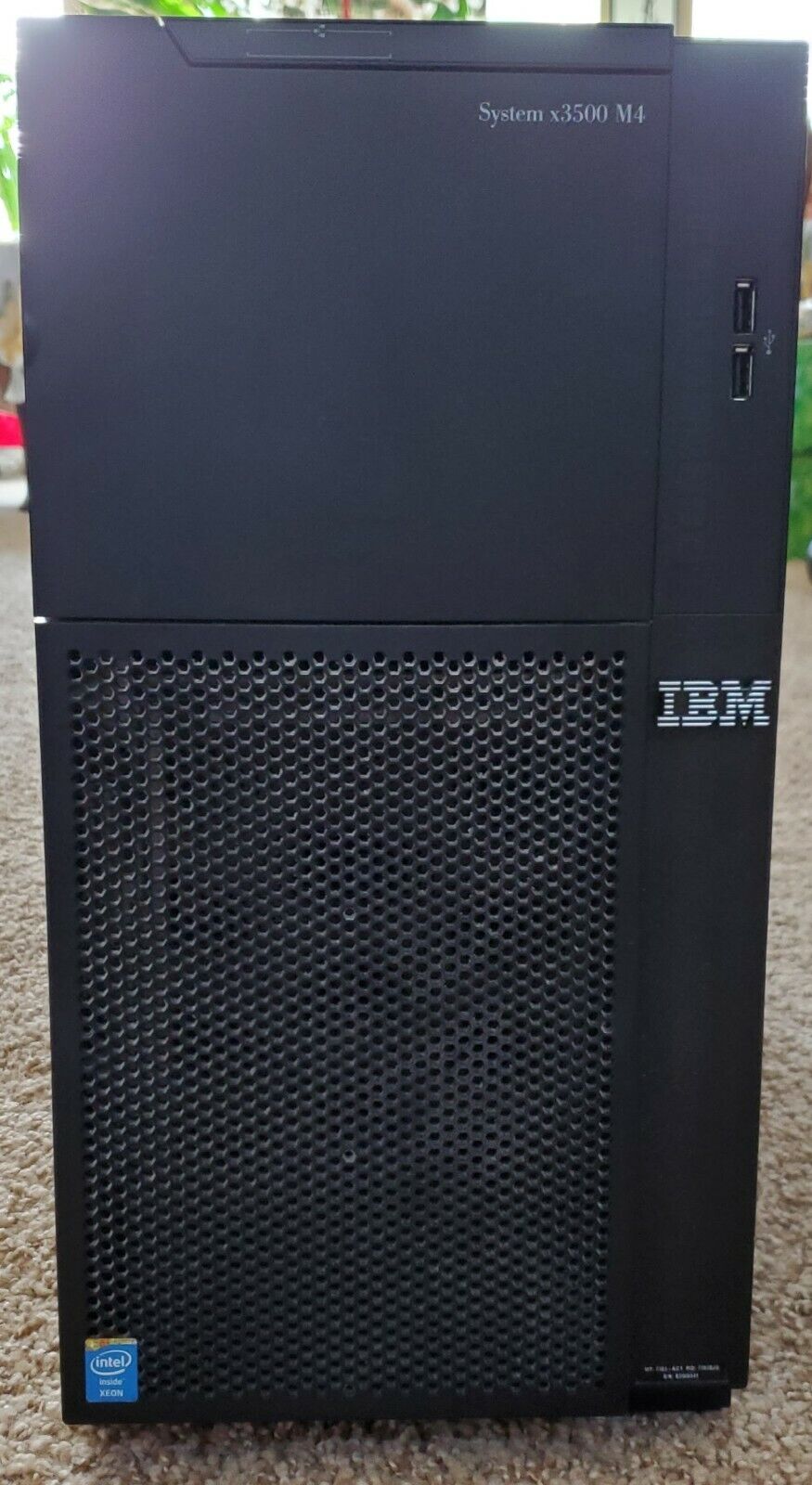 IBM System x 3500 M4 2x E5-2667v2 3.3GHz 64GB RAM 256GB SSD 1TB HDD M5110 RAID