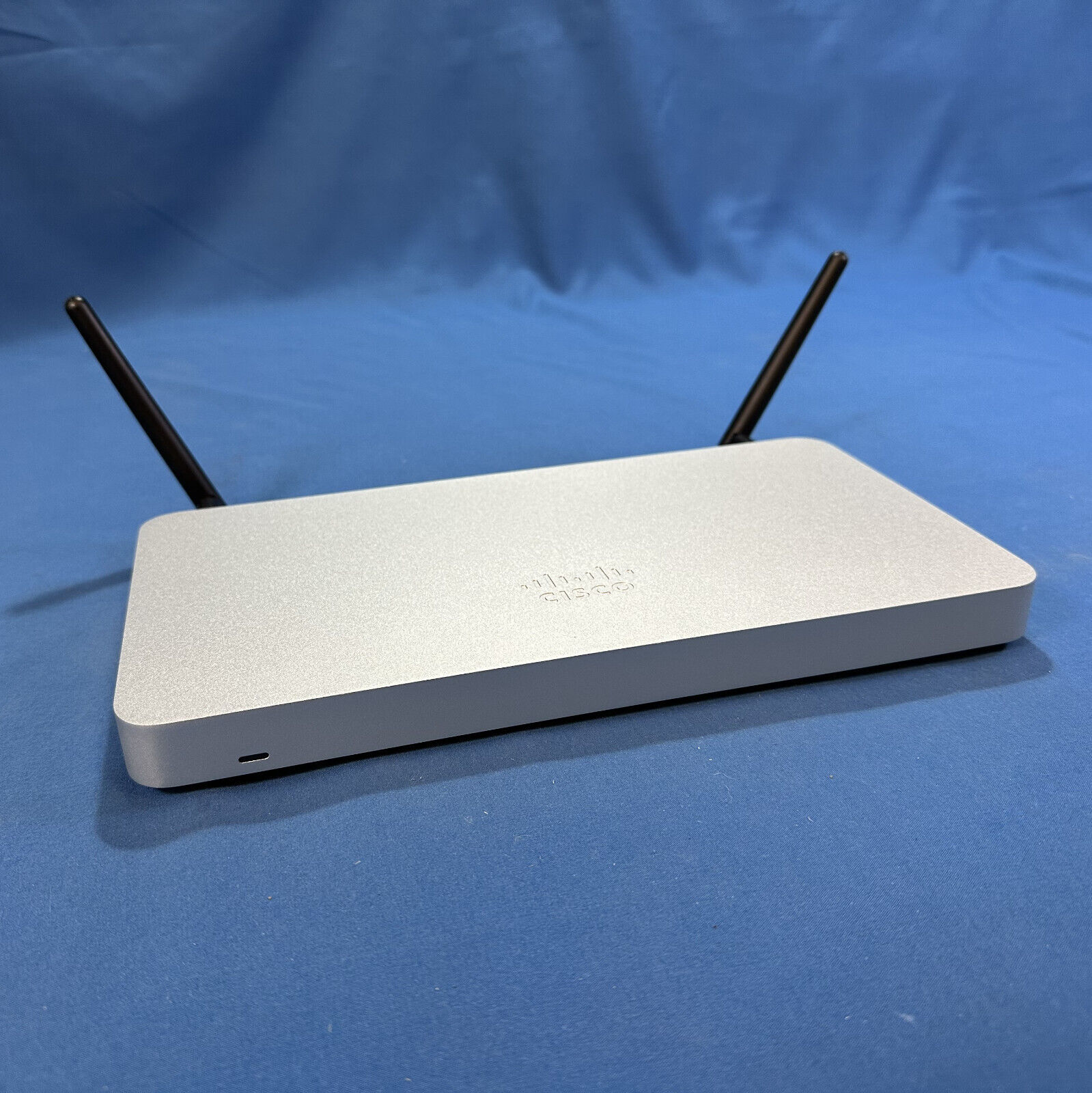 Cisco Meraki MX68W Firewall with Adapter - Unclaimed - TESTED WORKING