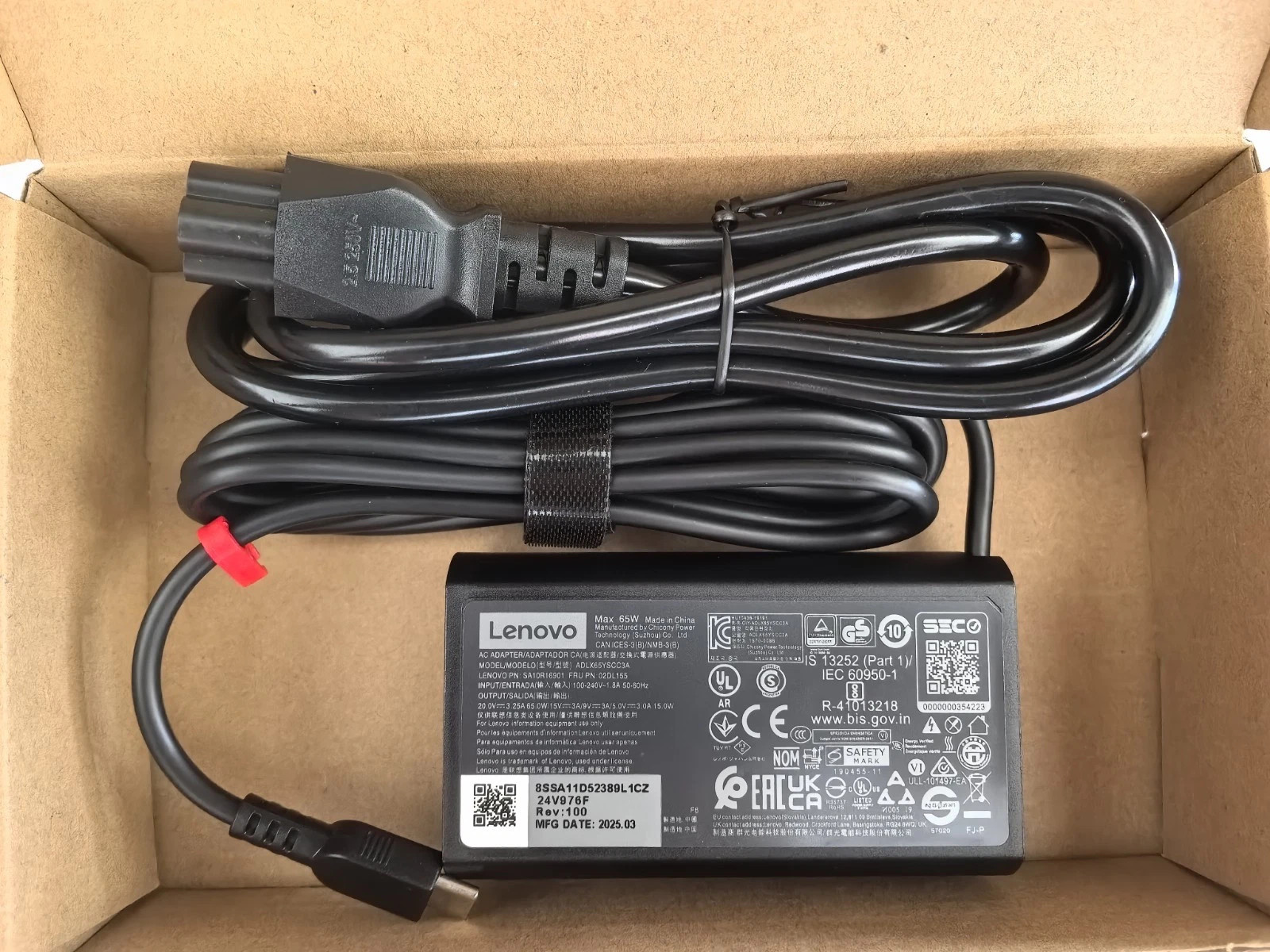 Genuine OEM 65W USB-C Type-C Lenovo Adapter Charger For ADLX65YSCC3A Slim Round