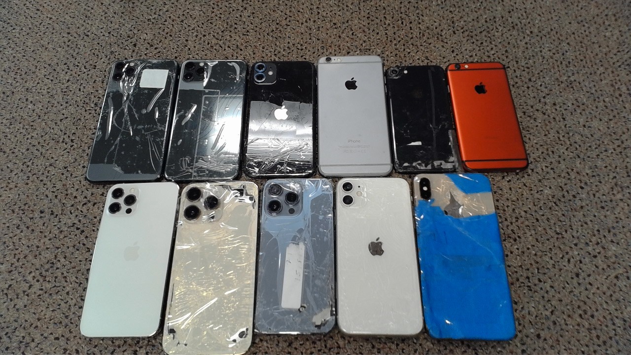 Lot of 11 Untested Apple iPhone 13 Pro Max / 13 Pro / 12 Pro /11 Pro Max