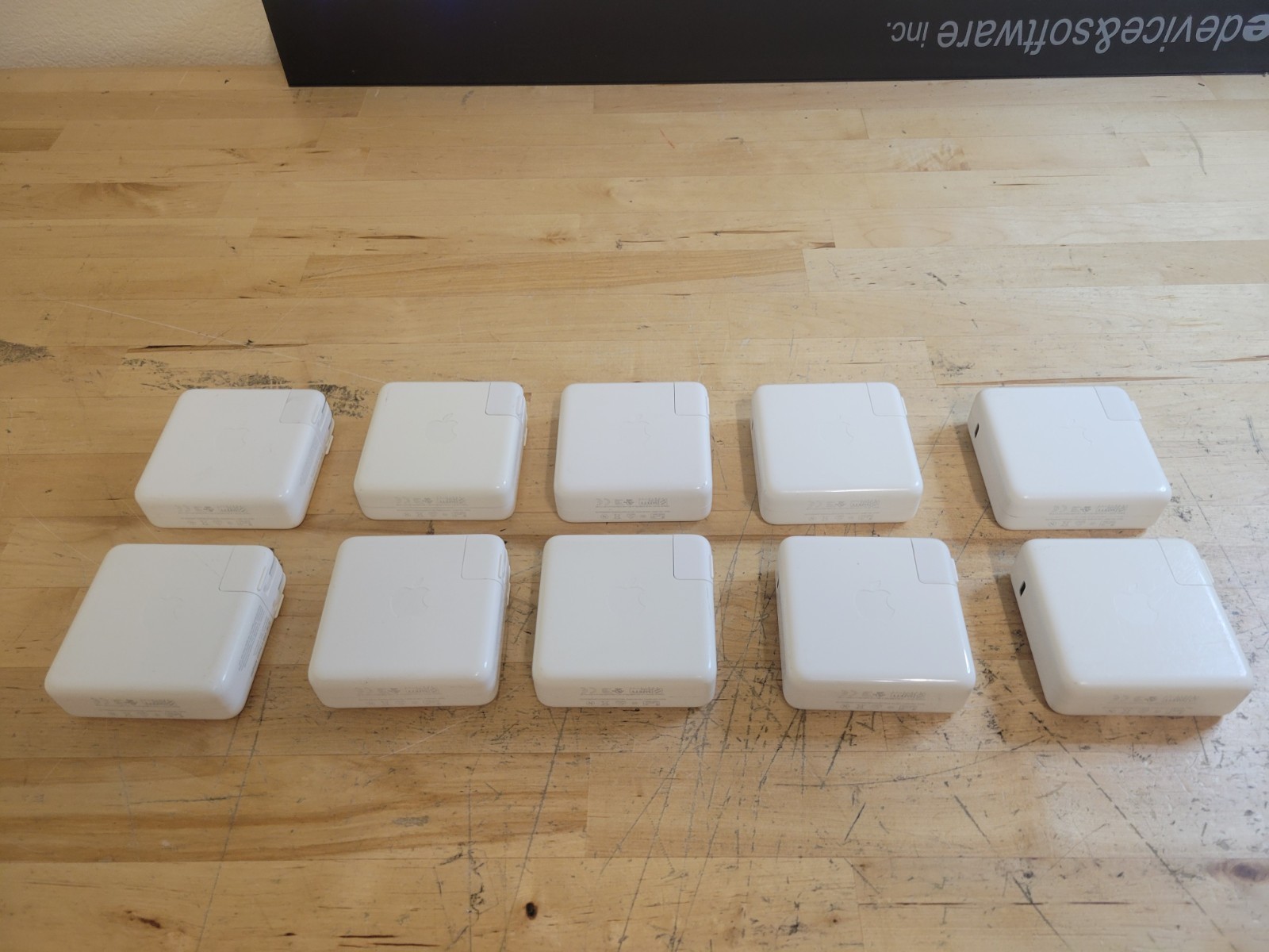 LOT of 10 Genuine Apple A1719 87W USB-C Power Adapter Charger Lot READ 