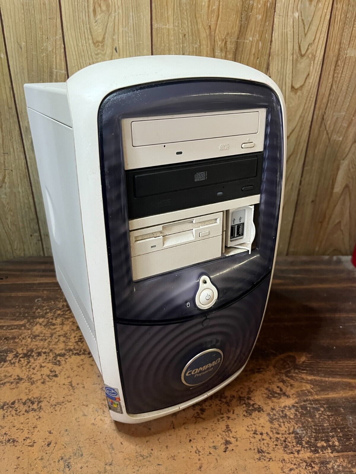 Compaq Presario 5000 Vintage Windows XP Computer RS232 Serial Parallel Db25 Flop