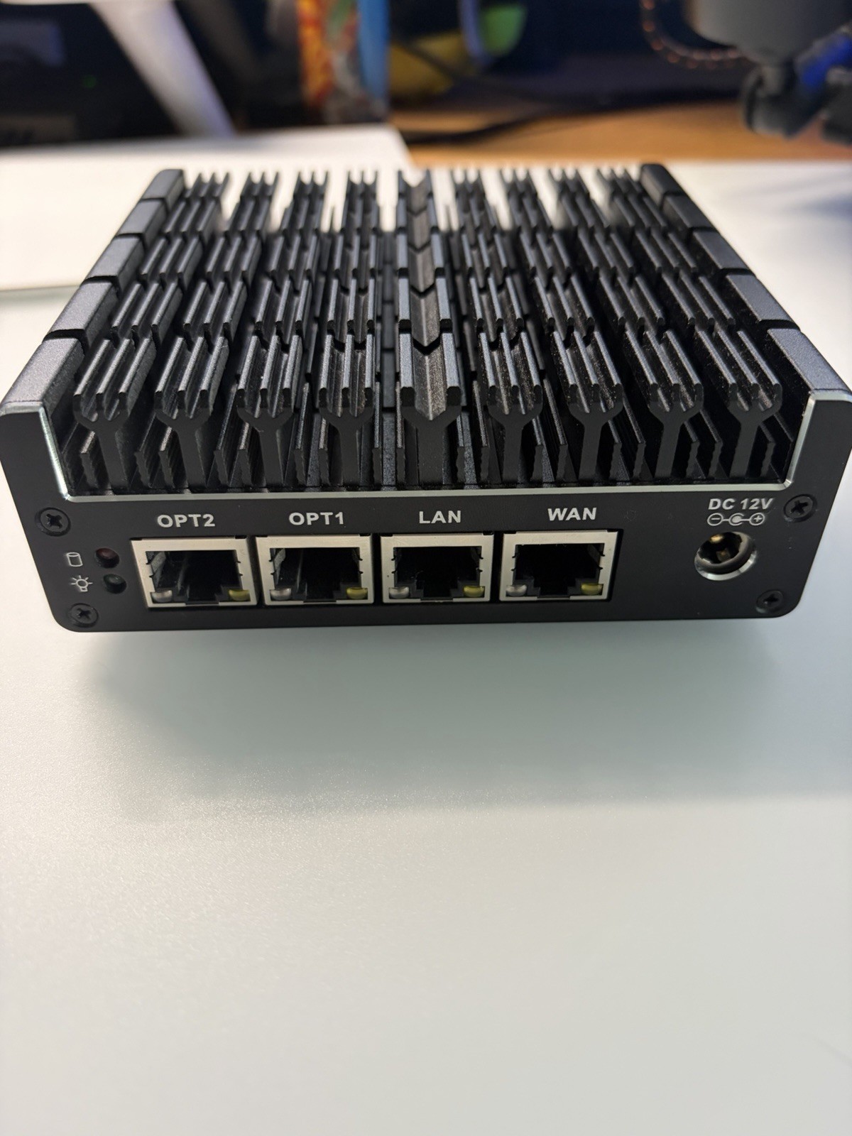 Protectli Vault FW4C-0-8-120 - 4 port, Quad Core, 8GB RAM, 128GB