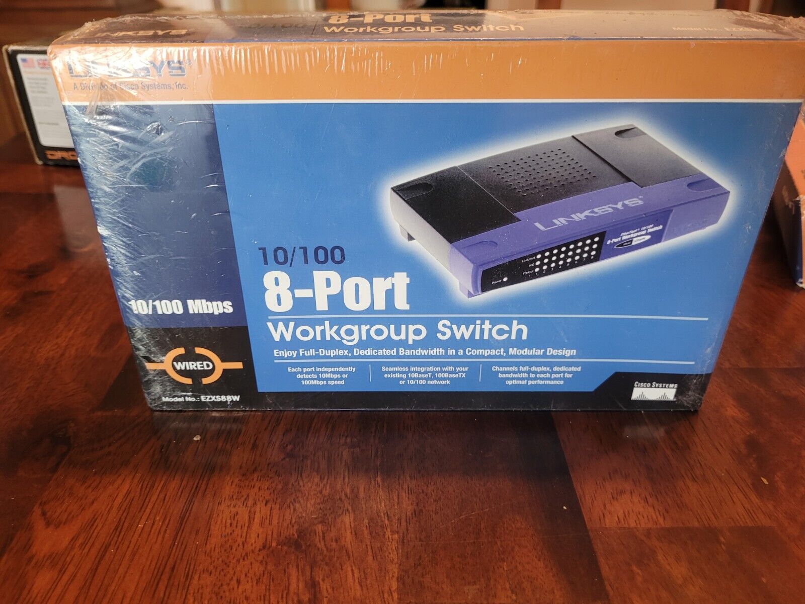 LINKSYS 10/100 8 PORT WORKGROUP SWITCH Open Box