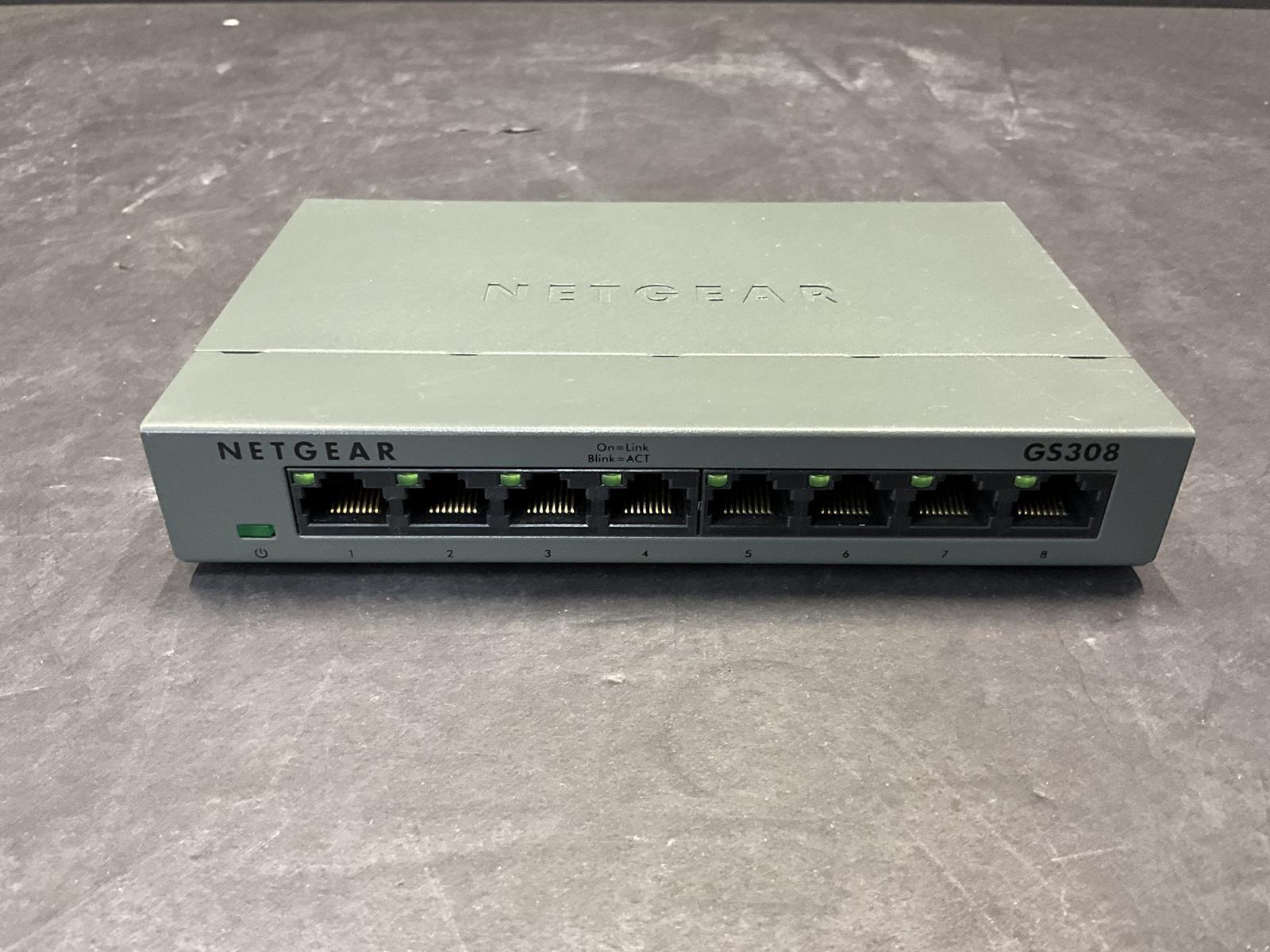 NETGEAR GS308V2 8 Gigabit Port Unmanaged Ethernet Switch