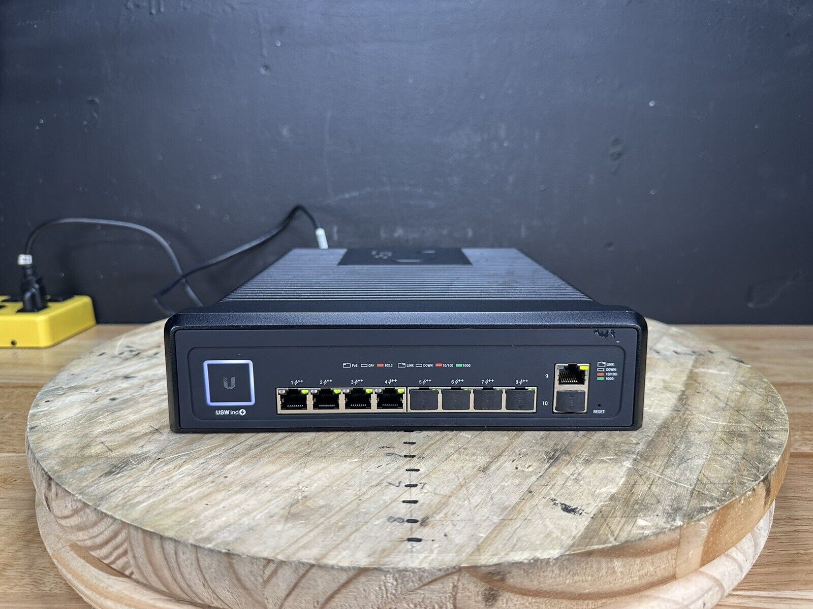Ubiquiti Networks UniFi USW-Industrial 10 Ports Industrial Switch