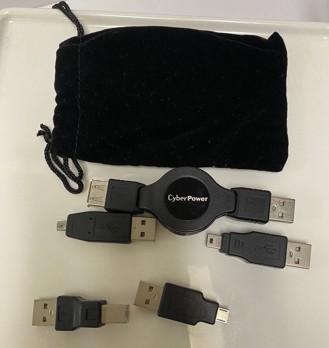 Cyber Power 3.2ft Retractable Cable + 4 USB Adaptors & Travel Bag