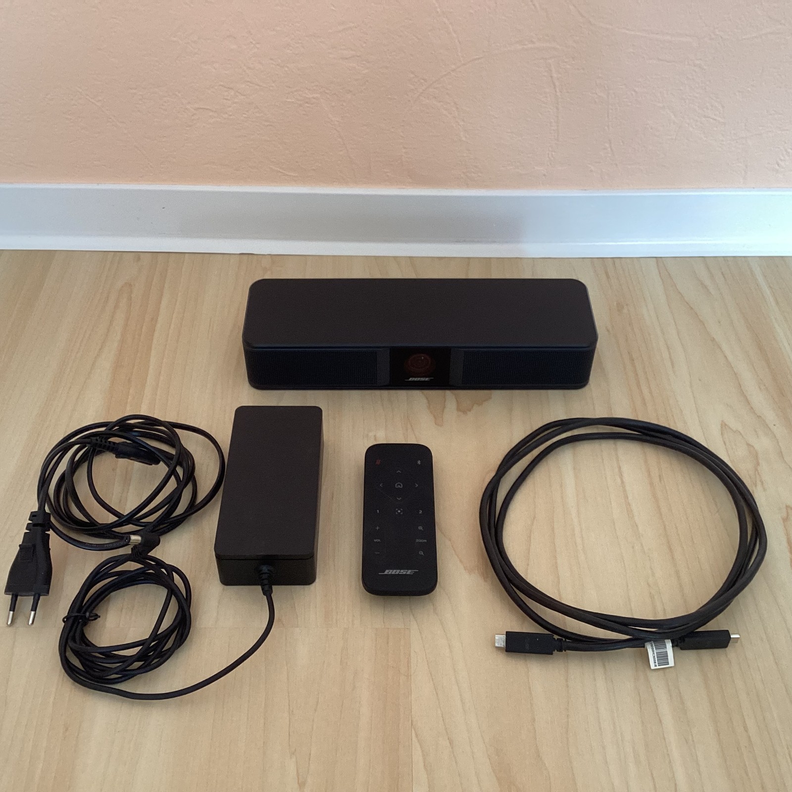 Bose Videobar VB-S (All-in-One USB Conferencing System) FAULTY