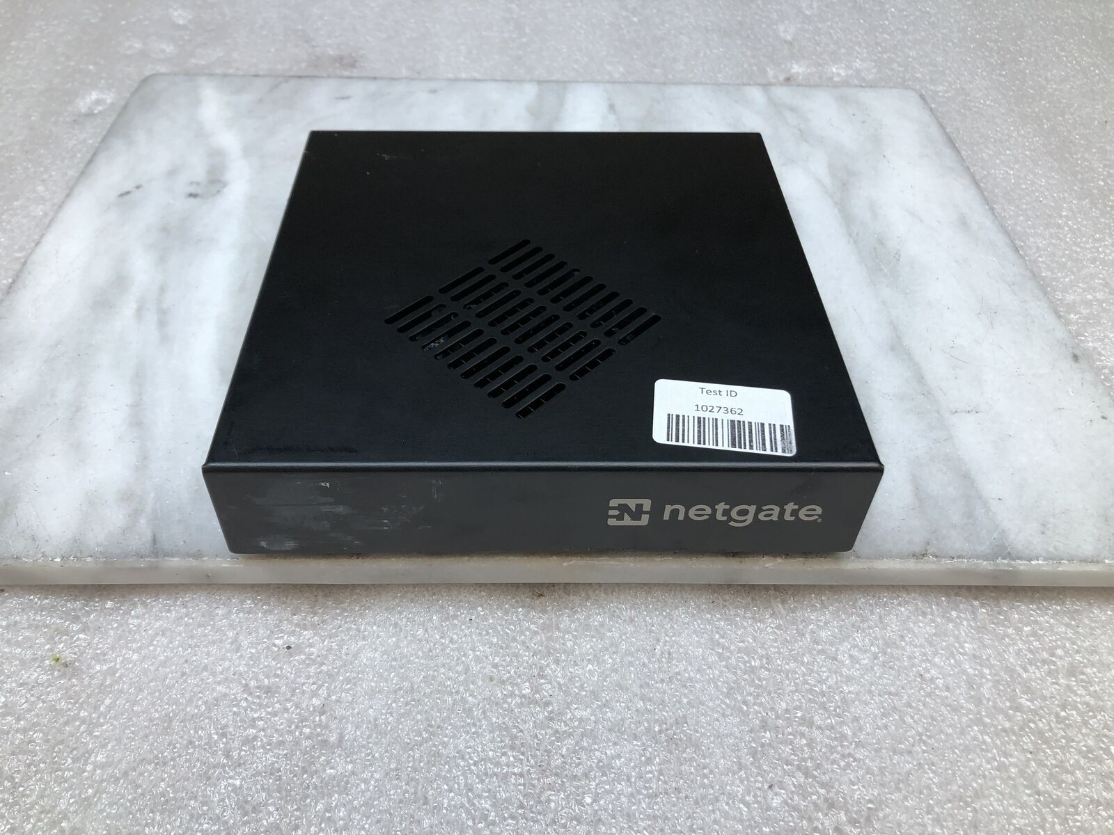 NetGate SG-2440 with pfSense Plus Console GNU Router Firewall Security Appliance