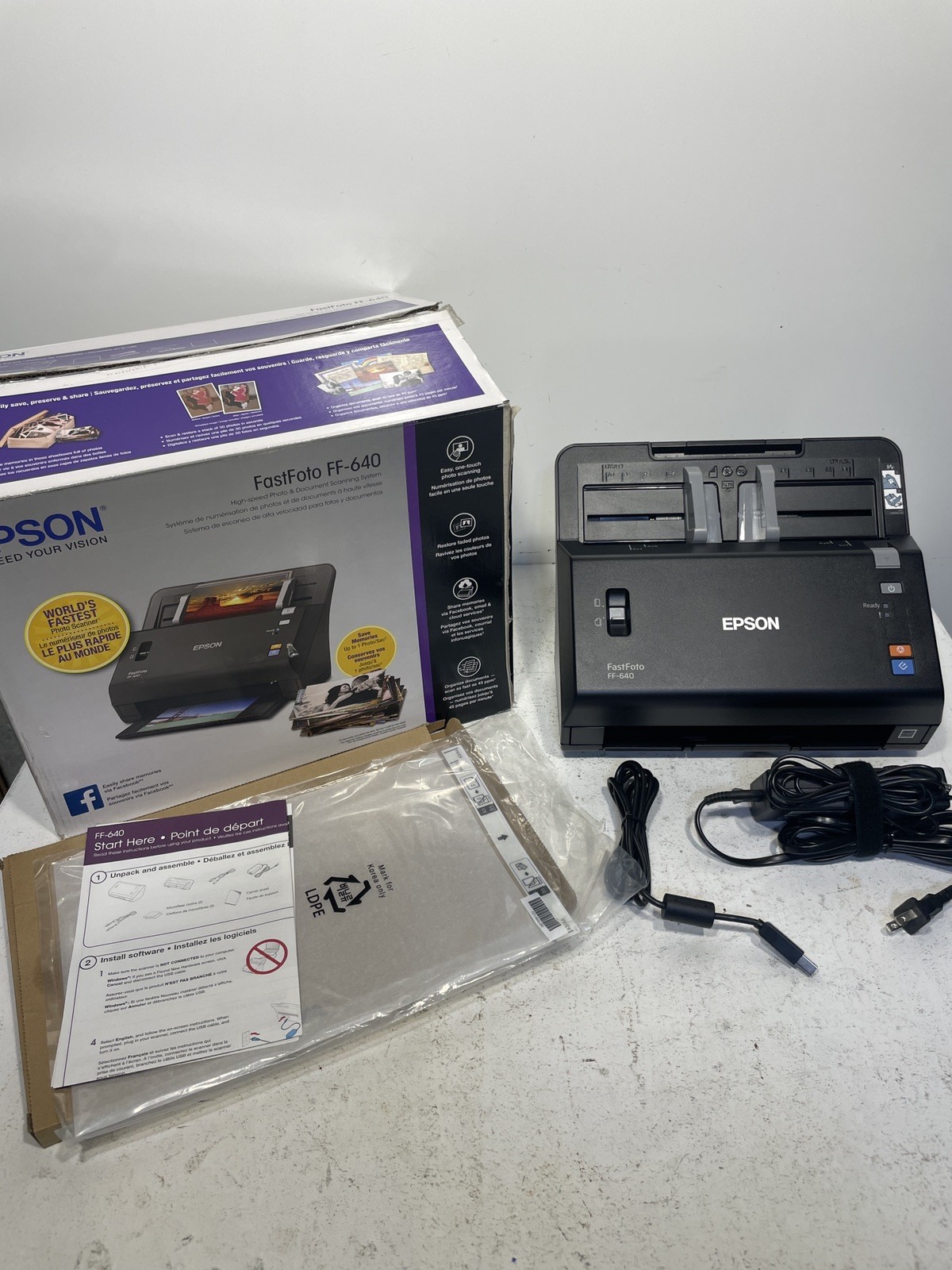 Epson FastFoto FF-640 High-Speed Photo Scanner Used Once Excellent Condition