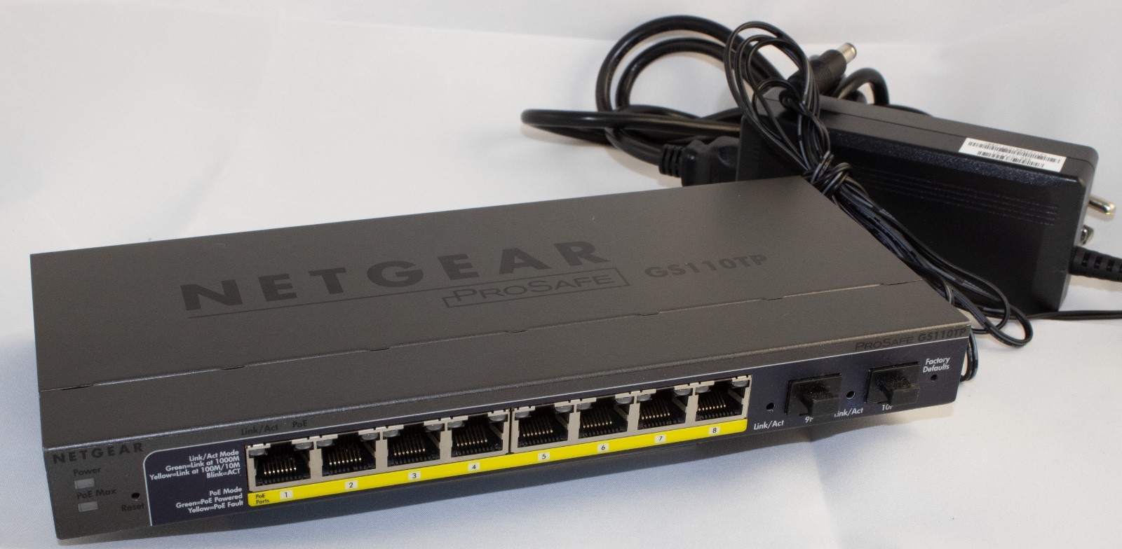 Netgear ProSafe GS110TP 8 Port Gigabit Smart Switch with PoE and Fiber uplink