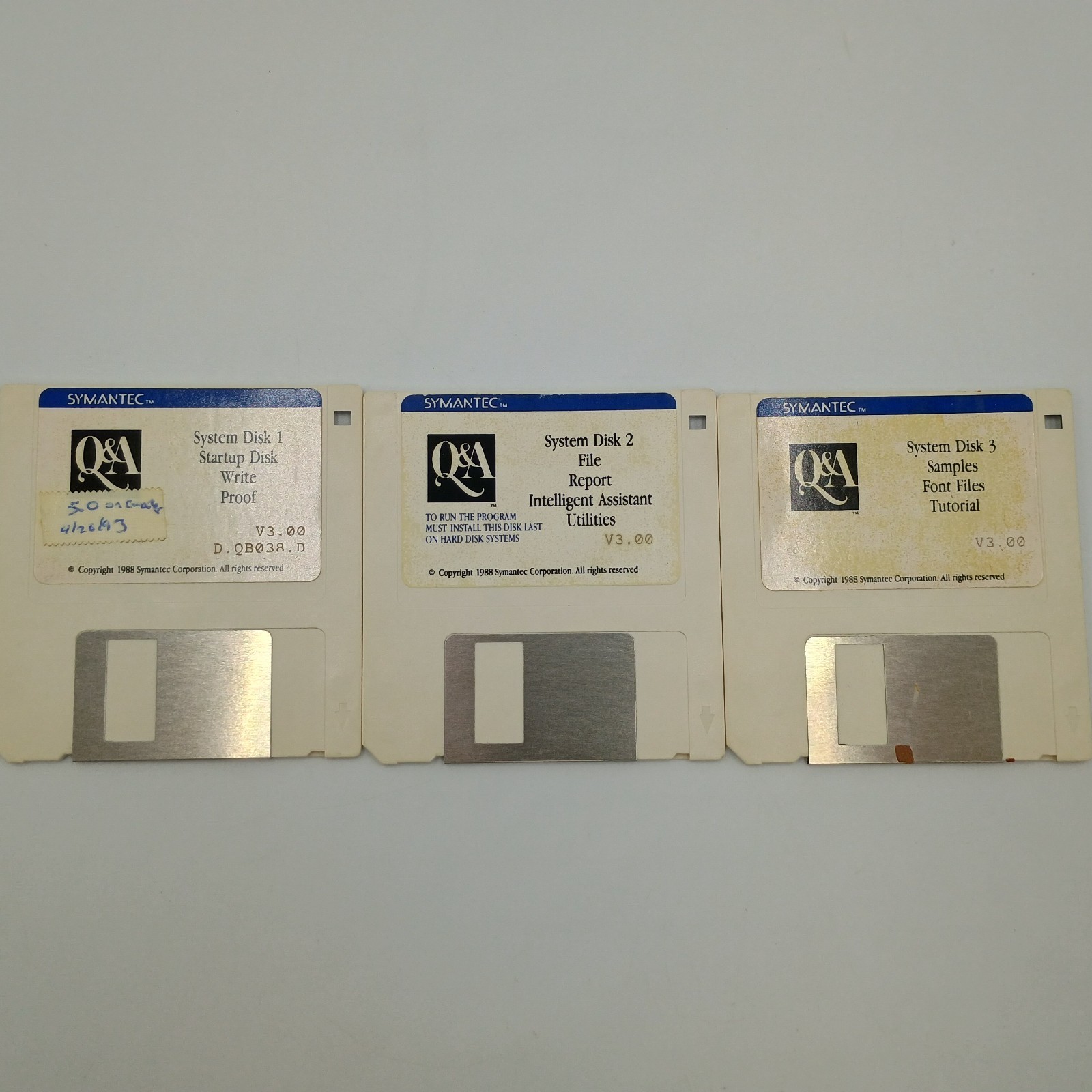 Symantec Q&A 3.0 DOS Software 1988 System Disks 1 2 3 3.5\