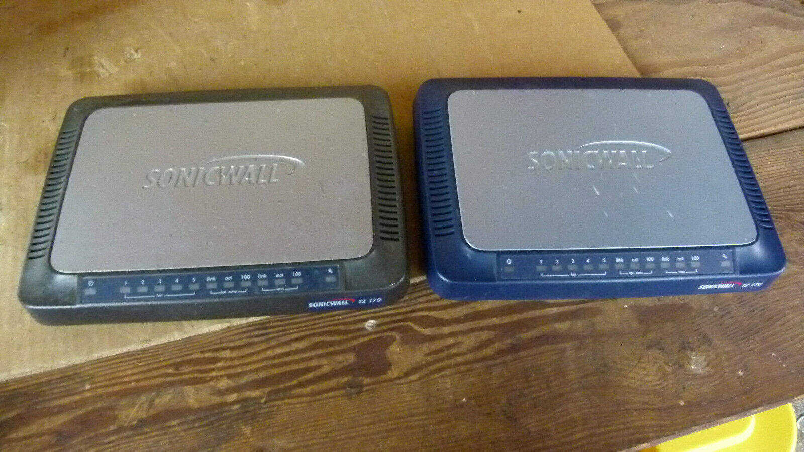 Lot of 2 - Sonicwall TZ 170 10 Node APL11-029 5-Port Router with AC Adapter